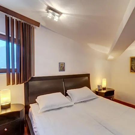 아파트호텔 The Castle Complex 3*