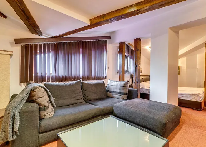 The Castle Complex Apartahotel