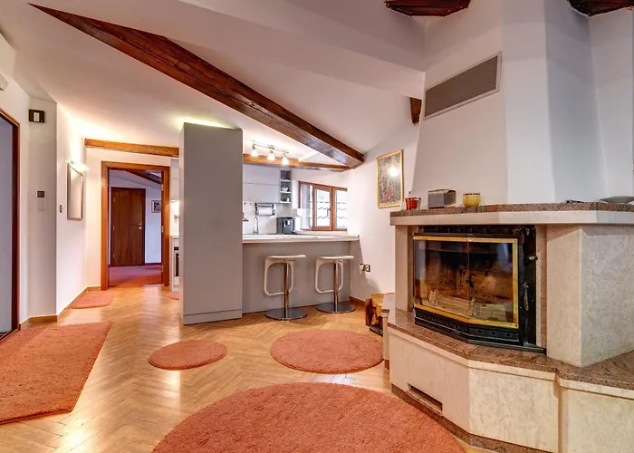 The Castle Complex Apartahotel