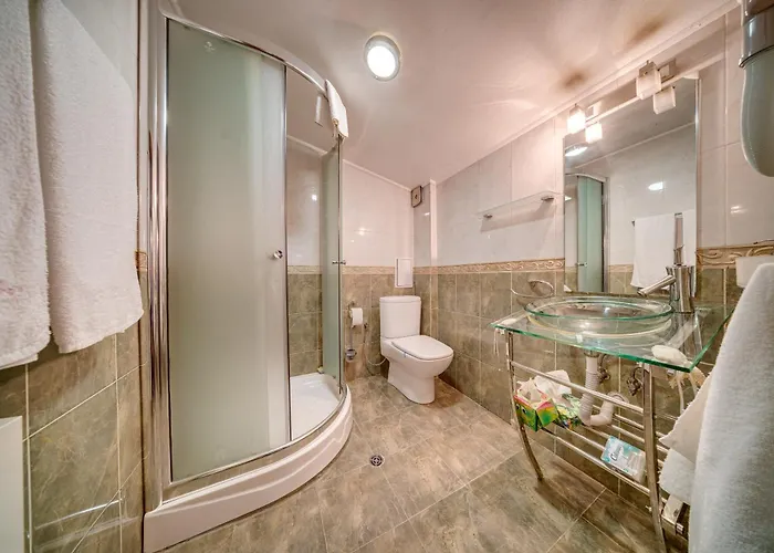 The Castle Complex 아파트호텔