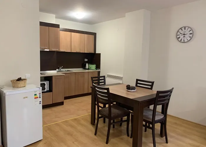 The Castle Complex 아파트호텔