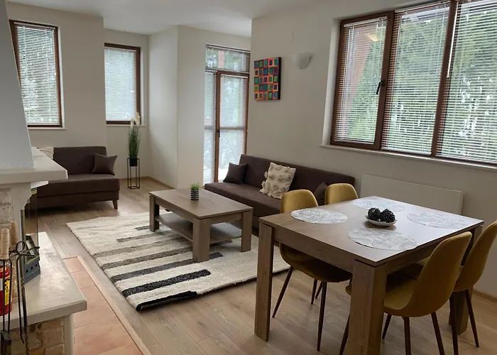 Apartahotel The Castle Complex 3*