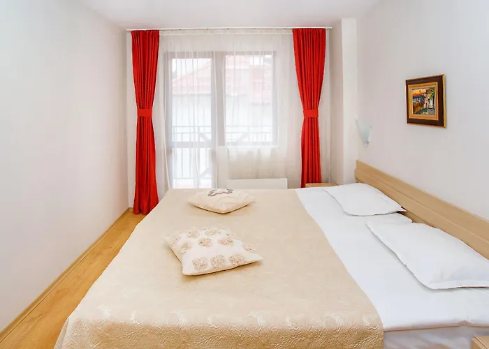 아파트호텔 The Castle Complex 팜포로보