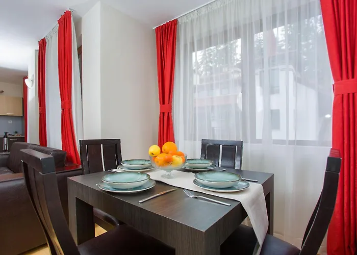 Apartahotel The Castle Complex