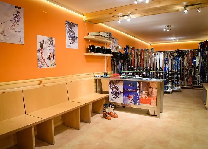 The Castle Complex 3* 팜포로보