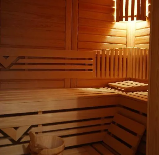 The Castle Complex 팜포로보